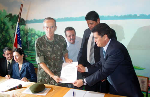 Alfredo Nascimento e General Enzo Neri